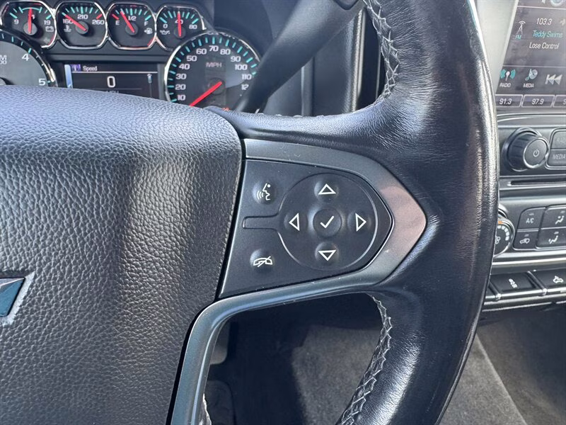 2019 Graphite Metallic Chevrolet Silverado 1500 LD LT 4X4 Truck