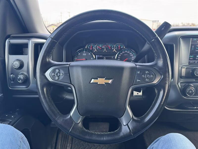 2019 Graphite Metallic Chevrolet Silverado 1500 LD LT 4X4 Truck