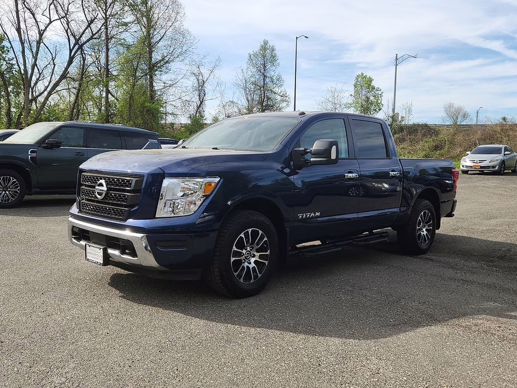 2021 Deep Blue Pearl Metallic Nissan Titan SV 4X4 Truck