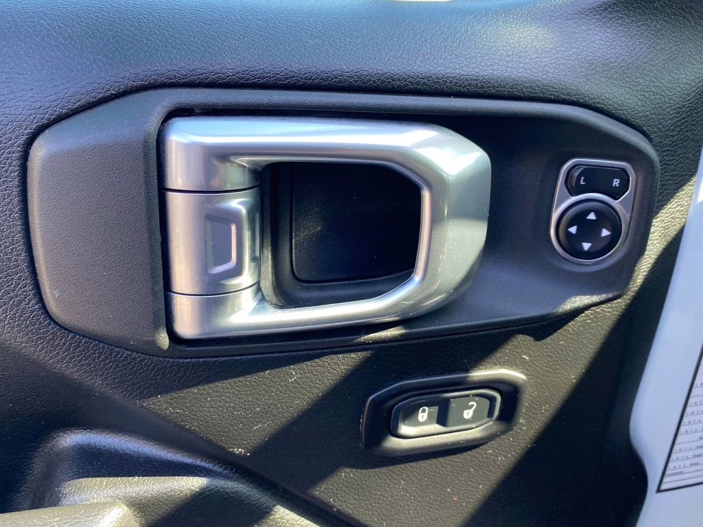 2023 Bright White Clearcoat Jeep Wrangler Willys 4xe 4X4 SUV