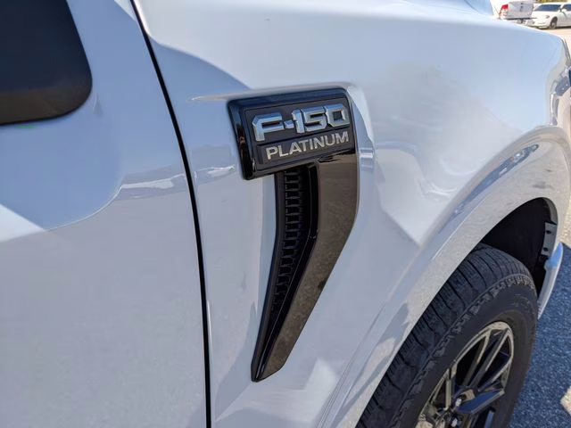 2025 Space White Metallic Ford F-150 Platinum 4X4 Truck