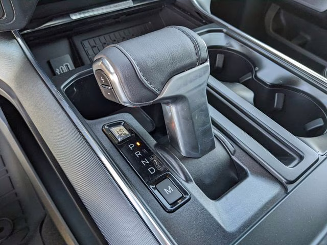 2025 Space White Metallic Ford F-150 Platinum 4X4 Truck