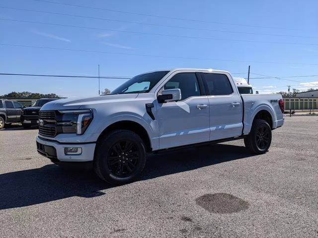 2025 Space White Metallic Ford F-150 Platinum 4X4 Truck