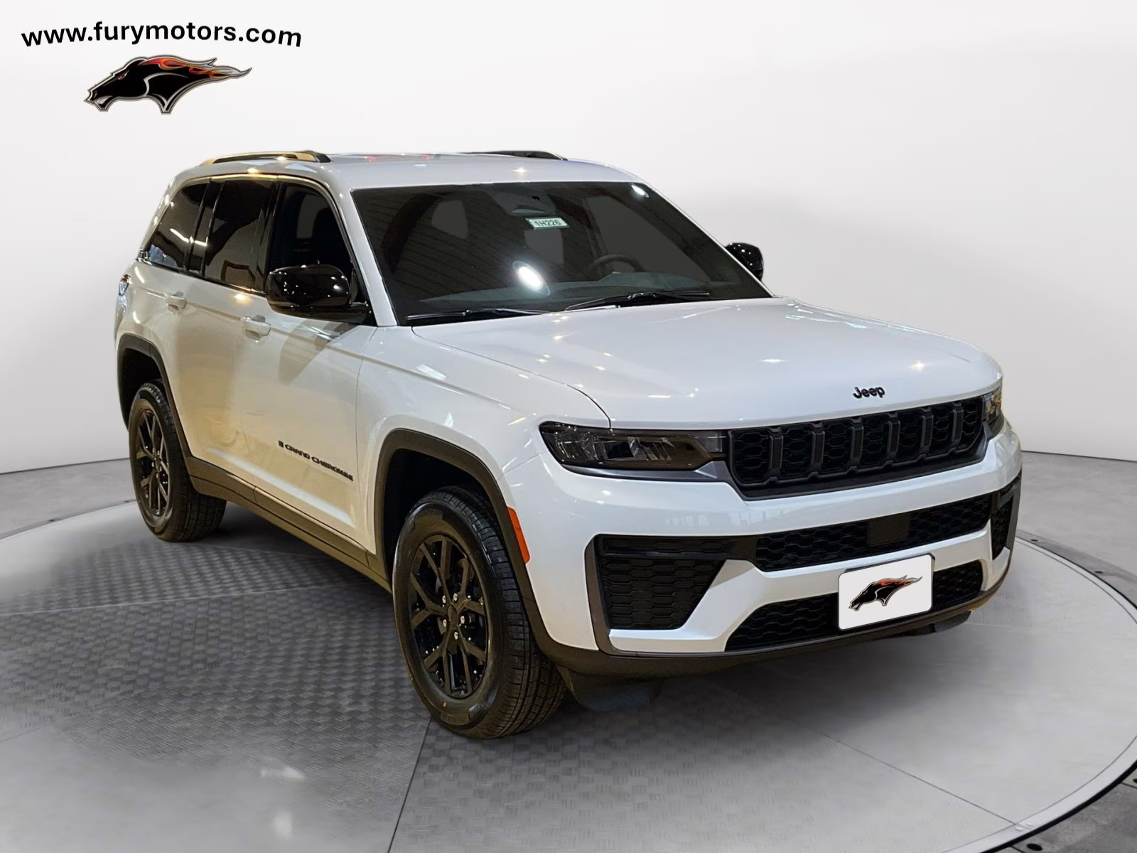 2026 Bright White Clearcoat Jeep Grand Cherokee Laredo 4X4 SUV