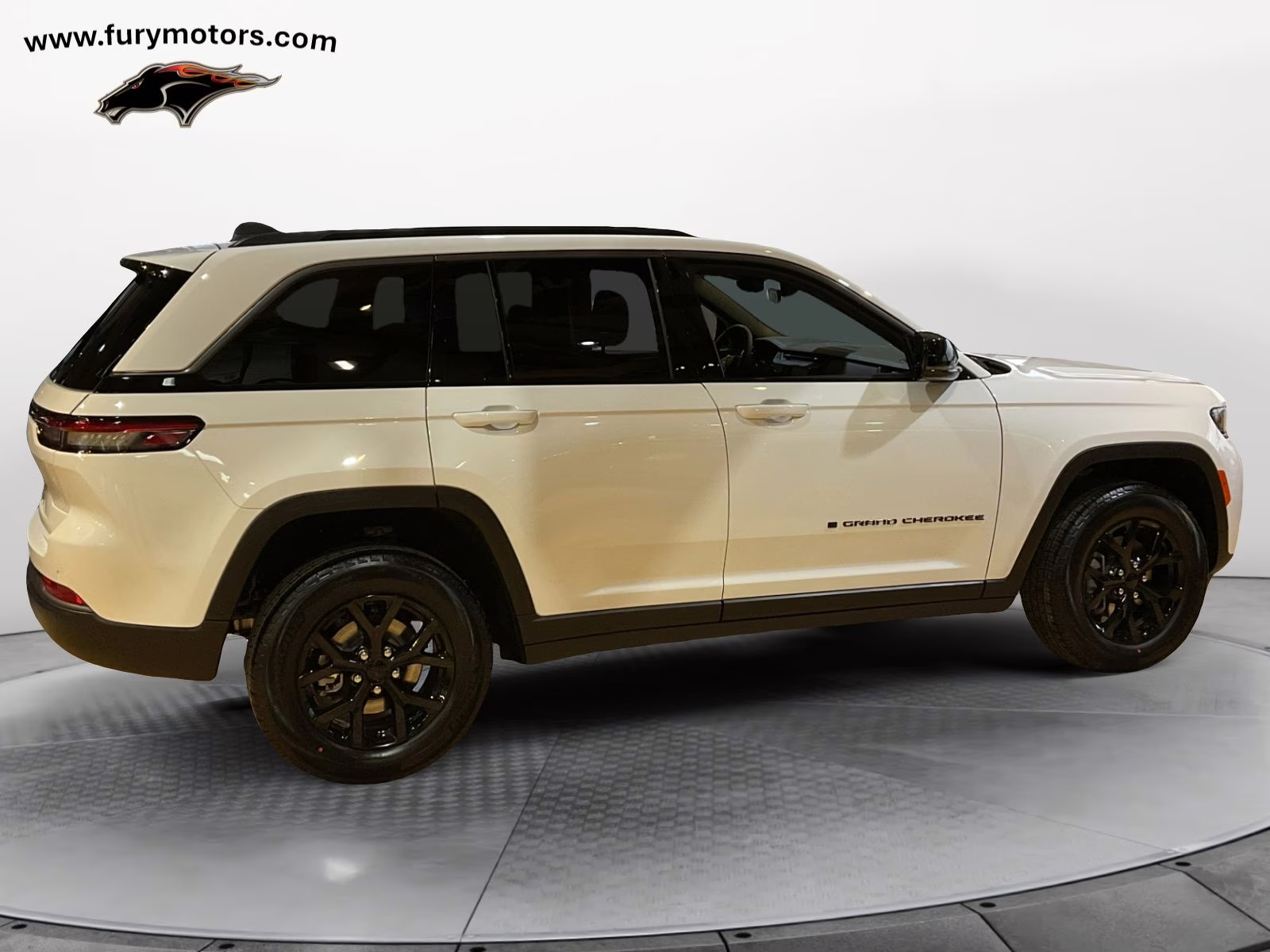 2026 Bright White Clearcoat Jeep Grand Cherokee Laredo 4X4 SUV