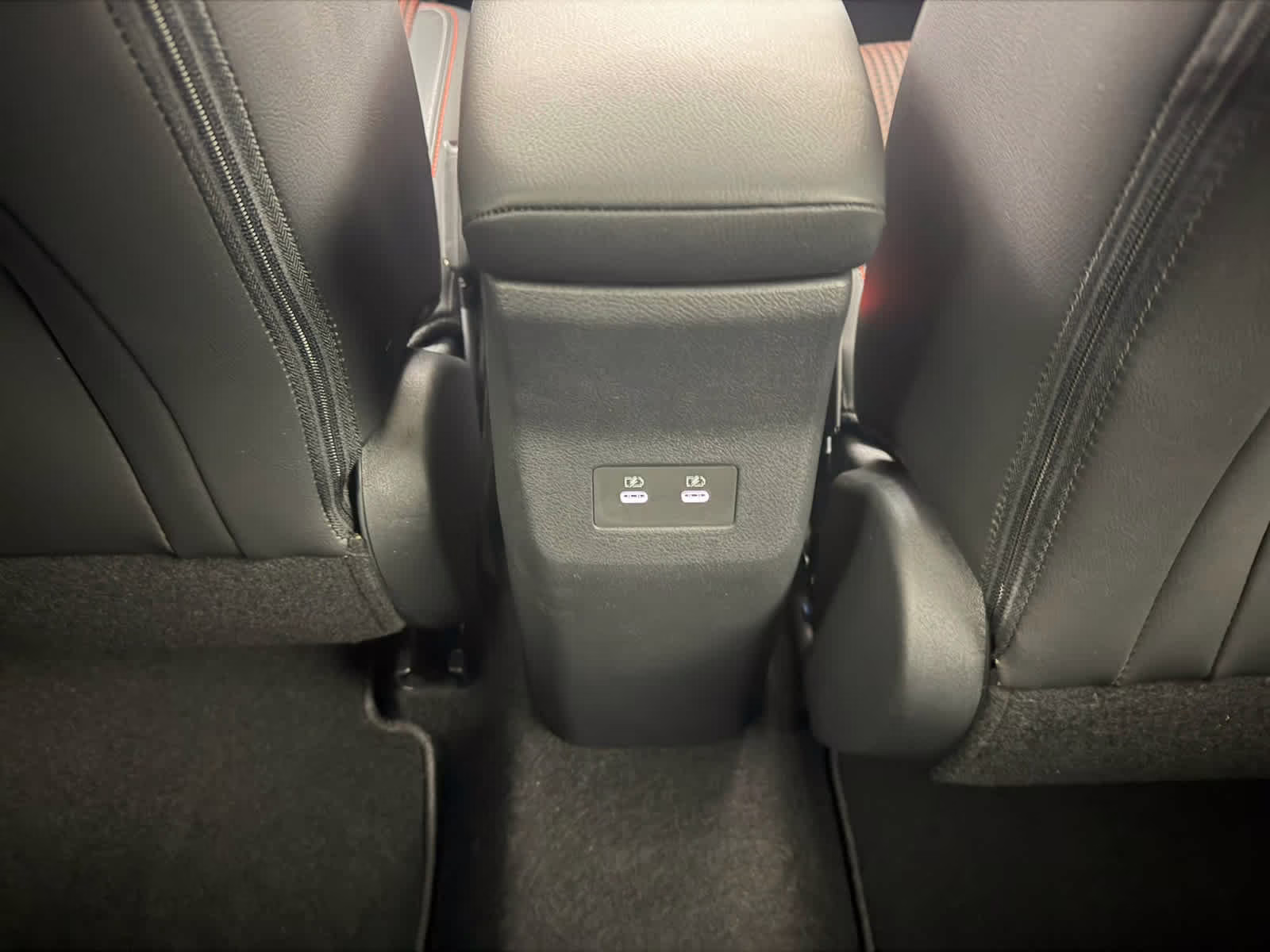 2026 Canyon Bronze Metallic Nissan Kicks SR FWD SUV