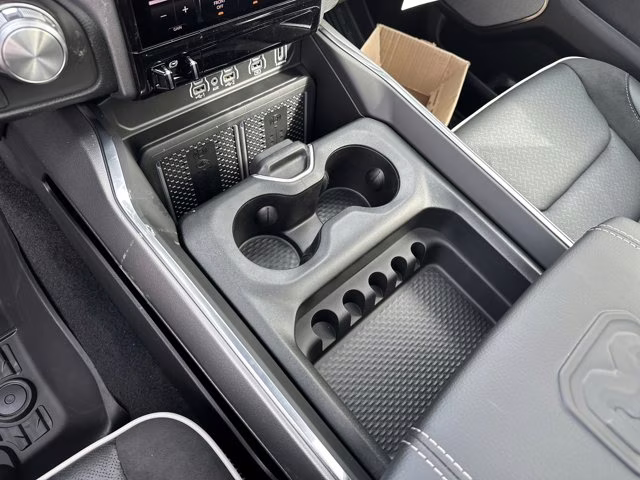 2026 Diamond Black Crystal Pearlcoat Ram 1500 Laramie 4X4 Truck