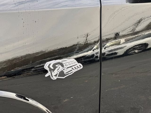 2026 Diamond Black Crystal Pearlcoat Ram 1500 Laramie 4X4 Truck