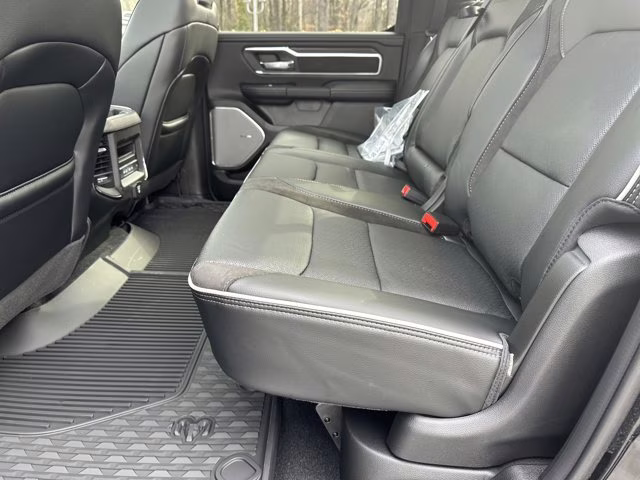 2026 Diamond Black Crystal Pearlcoat Ram 1500 Laramie 4X4 Truck