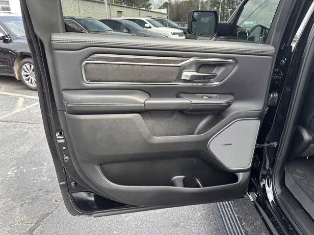 2026 Diamond Black Crystal Pearlcoat Ram 1500 Laramie 4X4 Truck