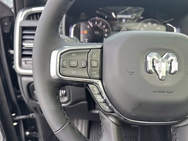 2026 Diamond Black Crystal Pearlcoat Ram 1500 Laramie 4X4 Truck