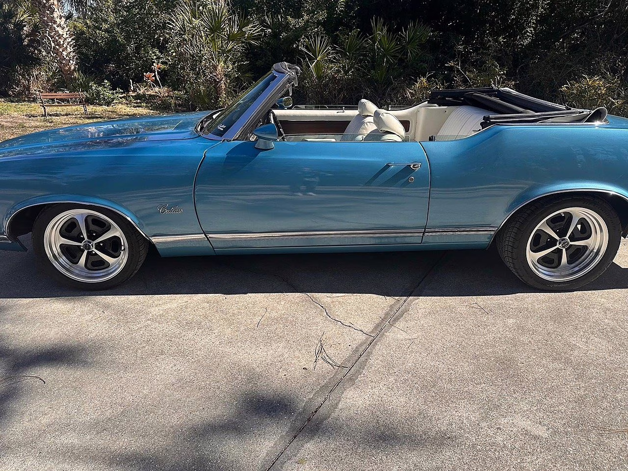 1971 Blue Oldmobile Cutlass 455 Factory A/C Convertible