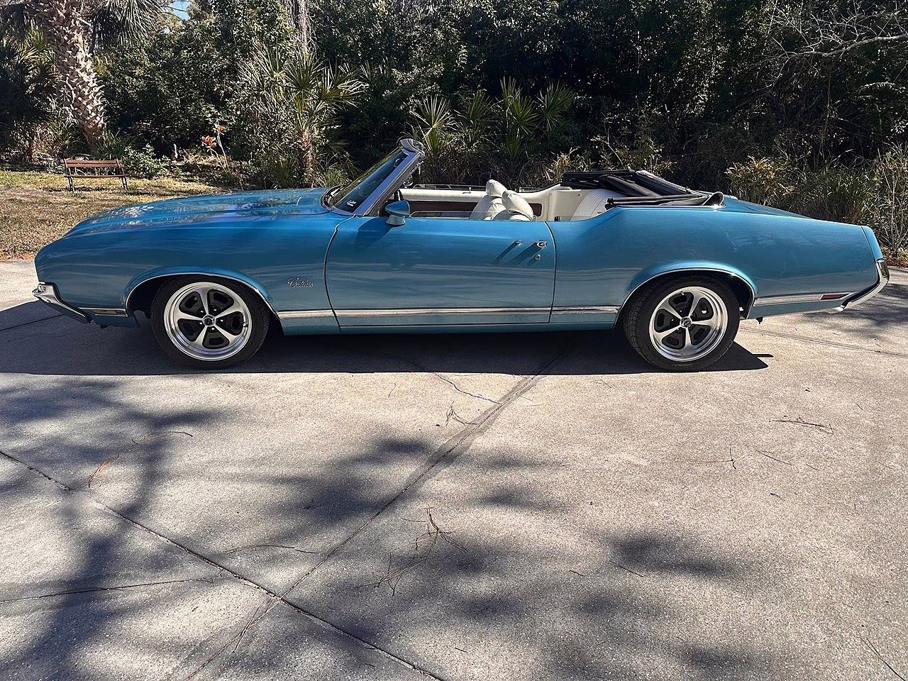 1971 Blue Oldmobile Cutlass 455 Factory A/C Convertible