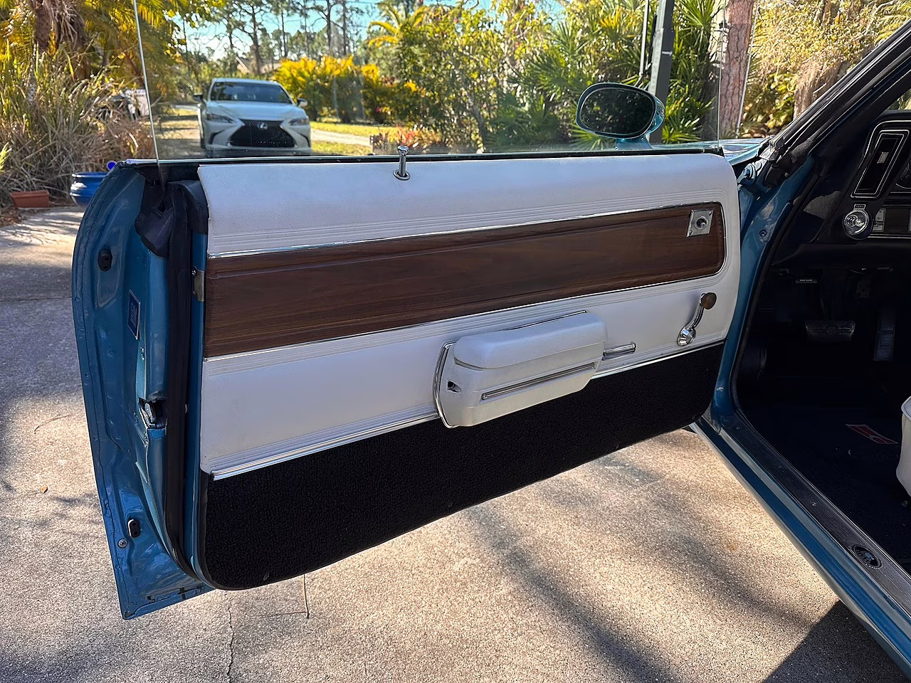 1971 Blue Oldmobile Cutlass 455 Factory A/C Convertible
