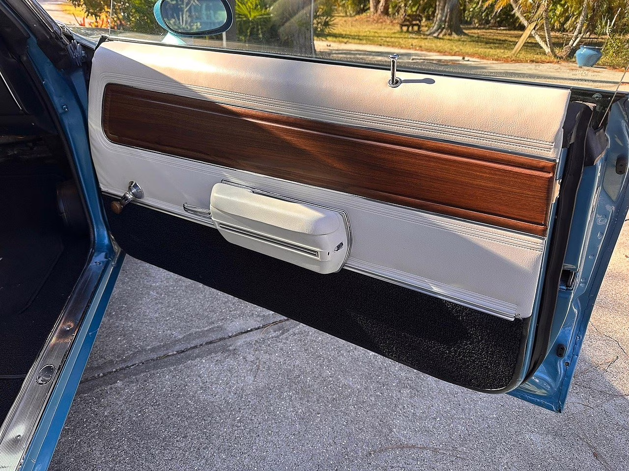 1971 Blue Oldmobile Cutlass 455 Factory A/C Convertible