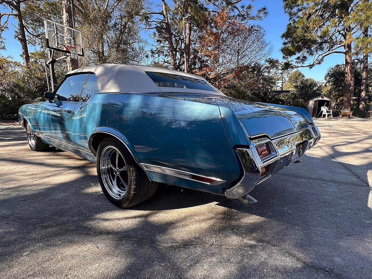1971 Blue Oldmobile Cutlass 455 Factory A/C Convertible