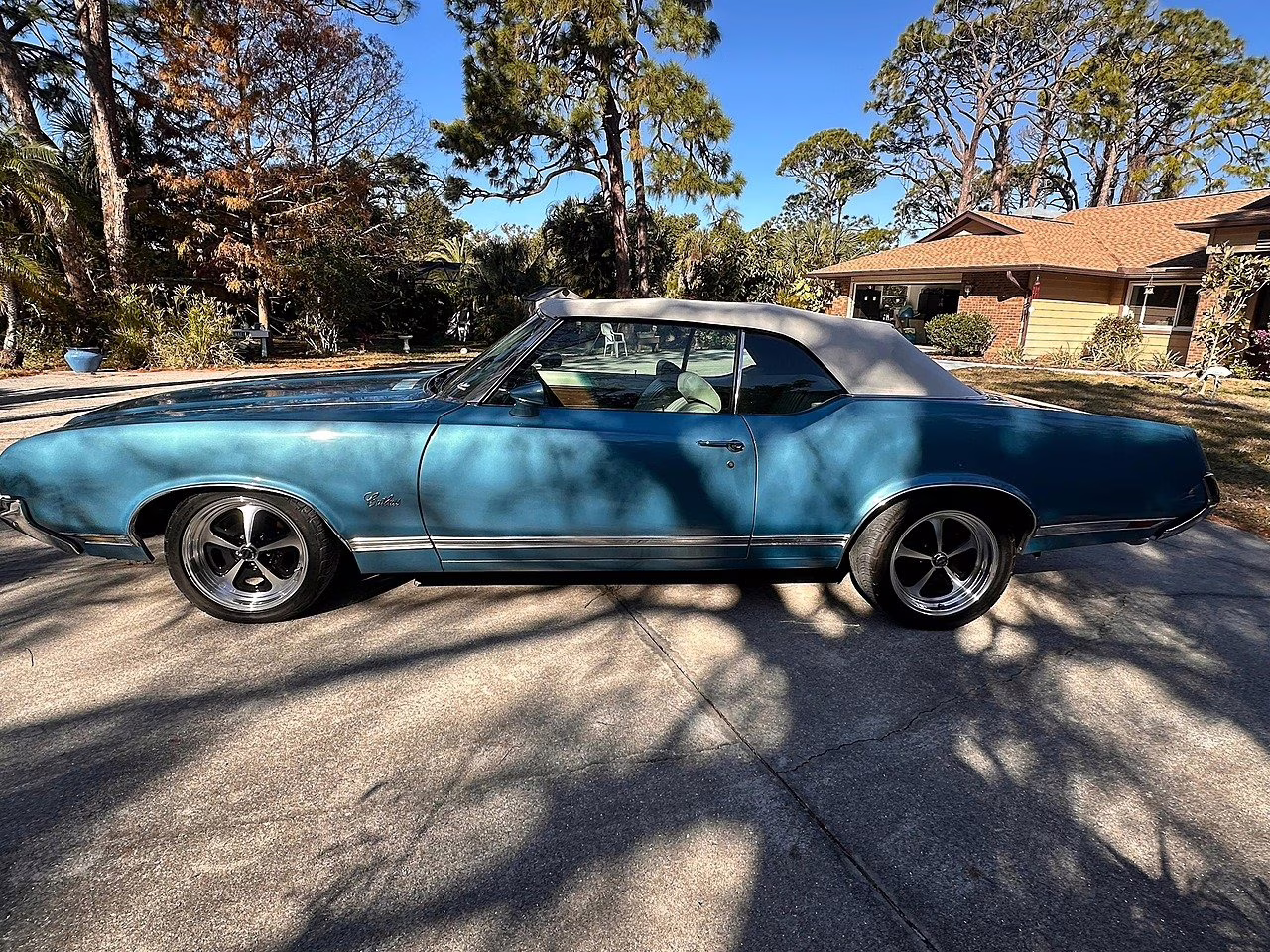 1971 Blue Oldmobile Cutlass 455 Factory A/C Convertible