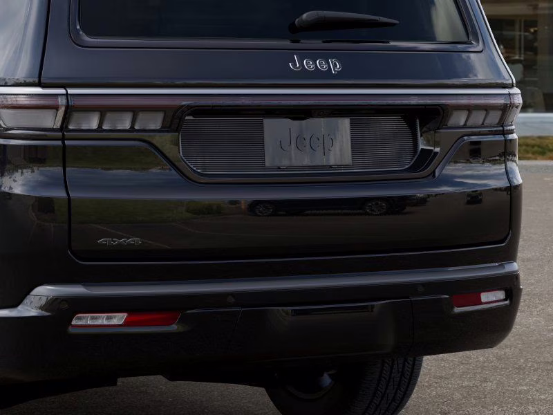 2026 High Gloss Black Jeep Grand Wagoneer Grand Wagoneer 4x4 4X4 SUV