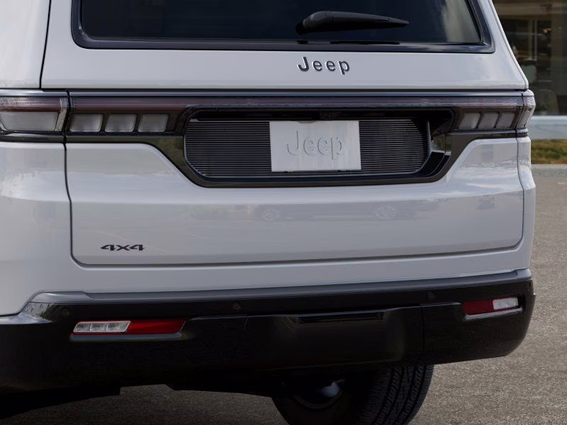 2026 Bright White Clearcoat Jeep Grand Wagoneer Limited 4X4 SUV