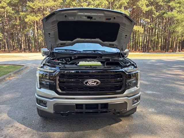 2026 Iconic Silver Metallic Ford F-150 Lariat 4X4 Truck