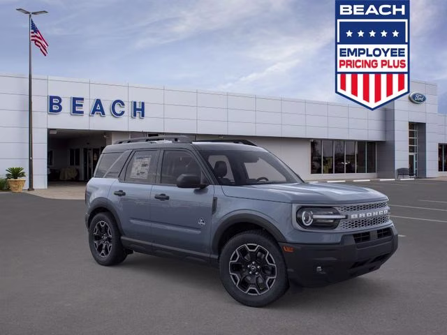 2026 Azure Gray Metallic Tri-Coat Ford Bronco Sport Outer Banks 4X4 SUV