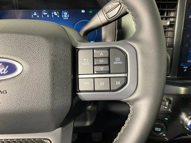 2026 Black Metallic Ford Super Duty F-250 SRW Lariat 4X4 Truck