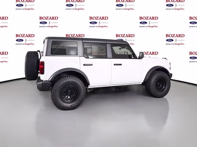2026 Oxford White Ford Bronco Base 4X4 SUV