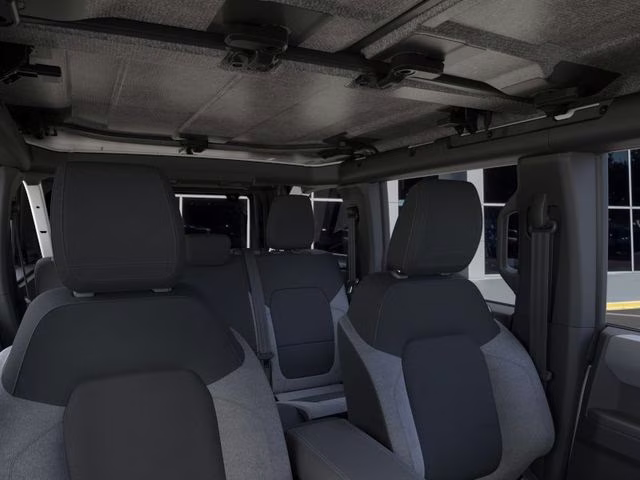 2026 Oxford White Ford Bronco Base 4X4 SUV
