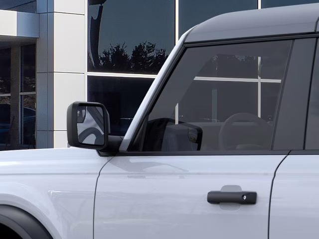 2026 Oxford White Ford Bronco Base 4X4 SUV