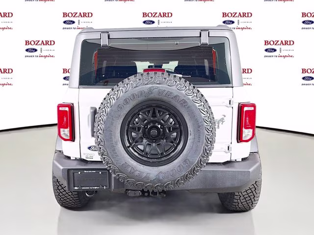 2026 Oxford White Ford Bronco Base 4X4 SUV