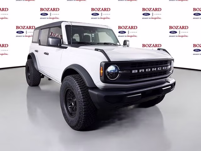 2026 Avalanche Gray Ford Bronco Base 4X4 SUV
