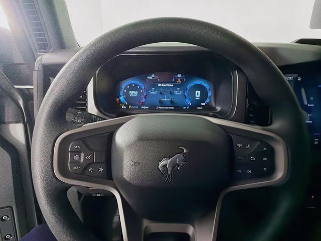 2026 Avalanche Gray Ford Bronco Base 4X4 SUV