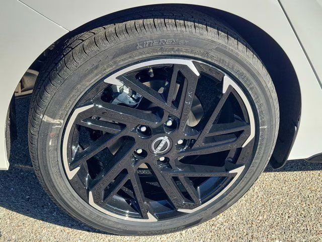 2026 Aspen White Nissan Sentra SR FWD Sedan