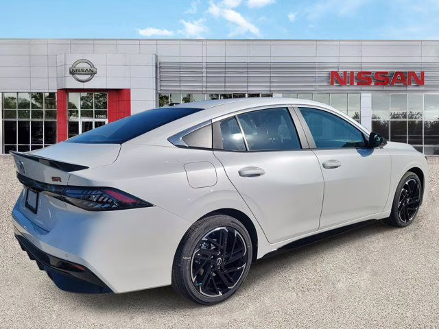 2026 Aspen White Tricoat Nissan Sentra SR FWD Sedan