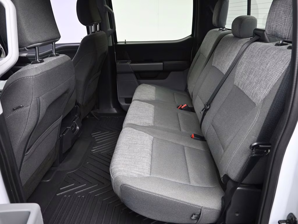 2022 White Metallic Ford F-150 XLT 4X4 Truck