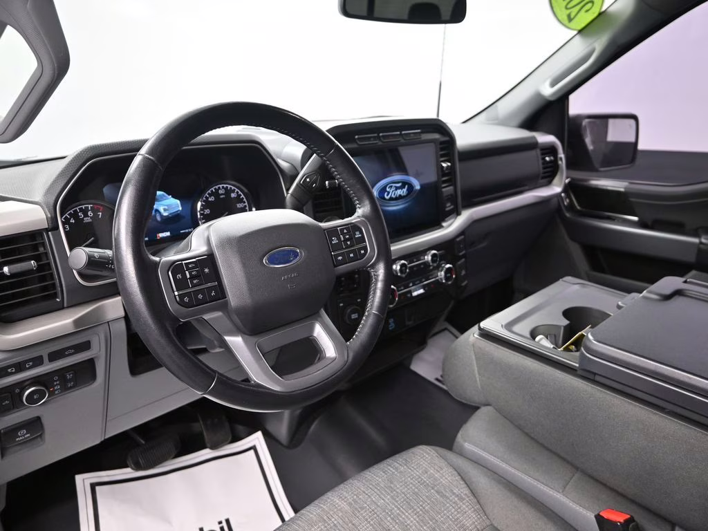 2022 White Metallic Ford F-150 XLT 4X4 Truck