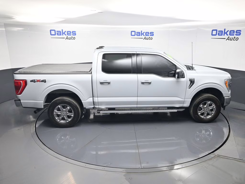 2022 White Metallic Ford F-150 XLT 4X4 Truck