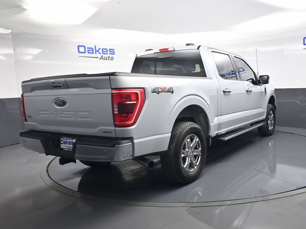 2022 White Metallic Ford F-150 XLT 4X4 Truck