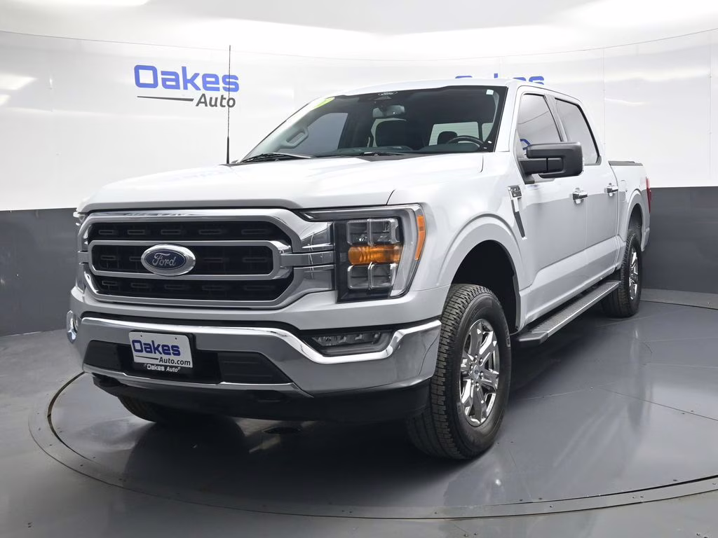 2022 White Metallic Ford F-150 XLT 4X4 Truck