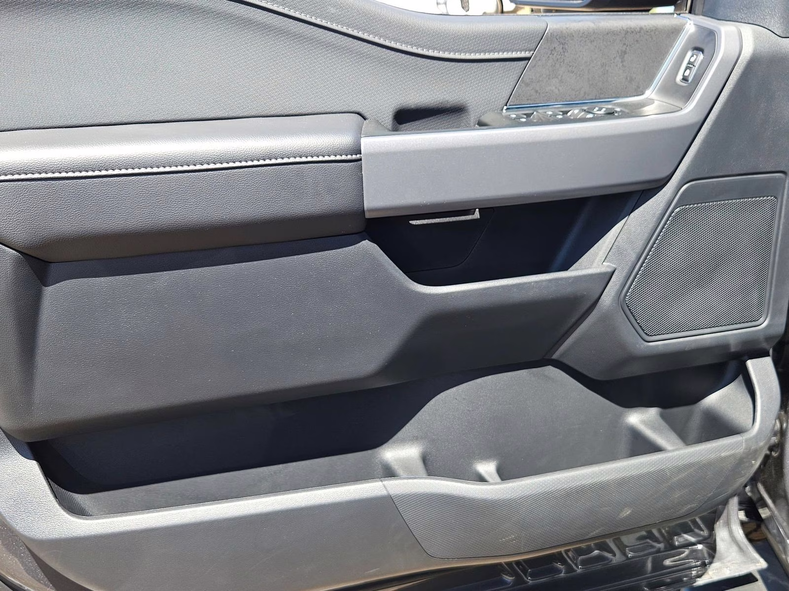 2026 Gray Metallic Ford F-150 XLT 4X4 Truck