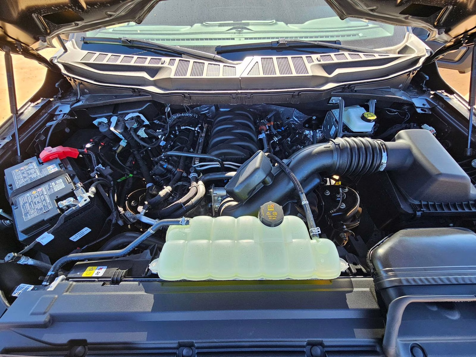 2026 Gray Metallic Ford F-150 XLT 4X4 Truck