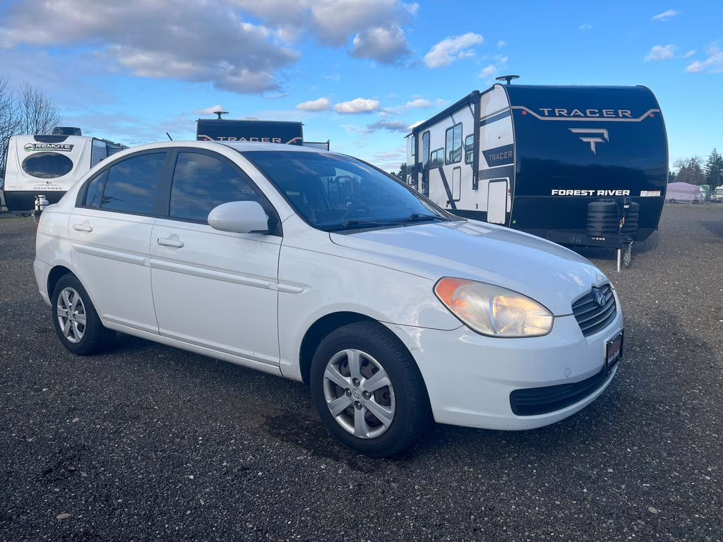 2009 Nordic White Hyundai Accent GLS FWD Sedan