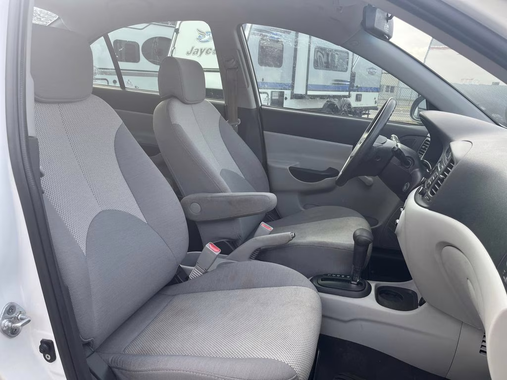 2009 Nordic White Hyundai Accent GLS FWD Sedan