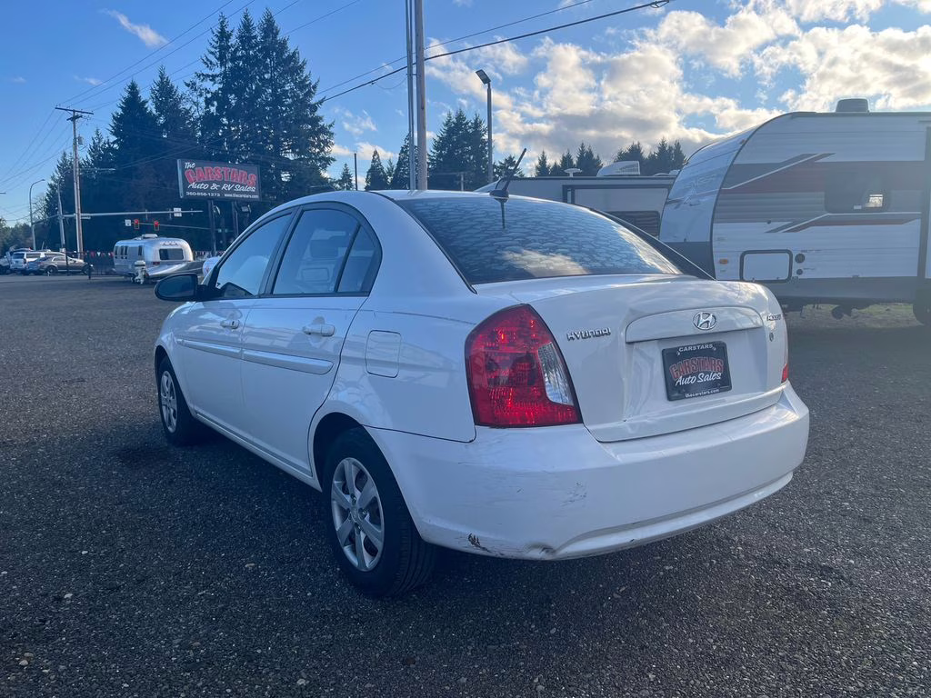 2009 Nordic White Hyundai Accent GLS FWD Sedan