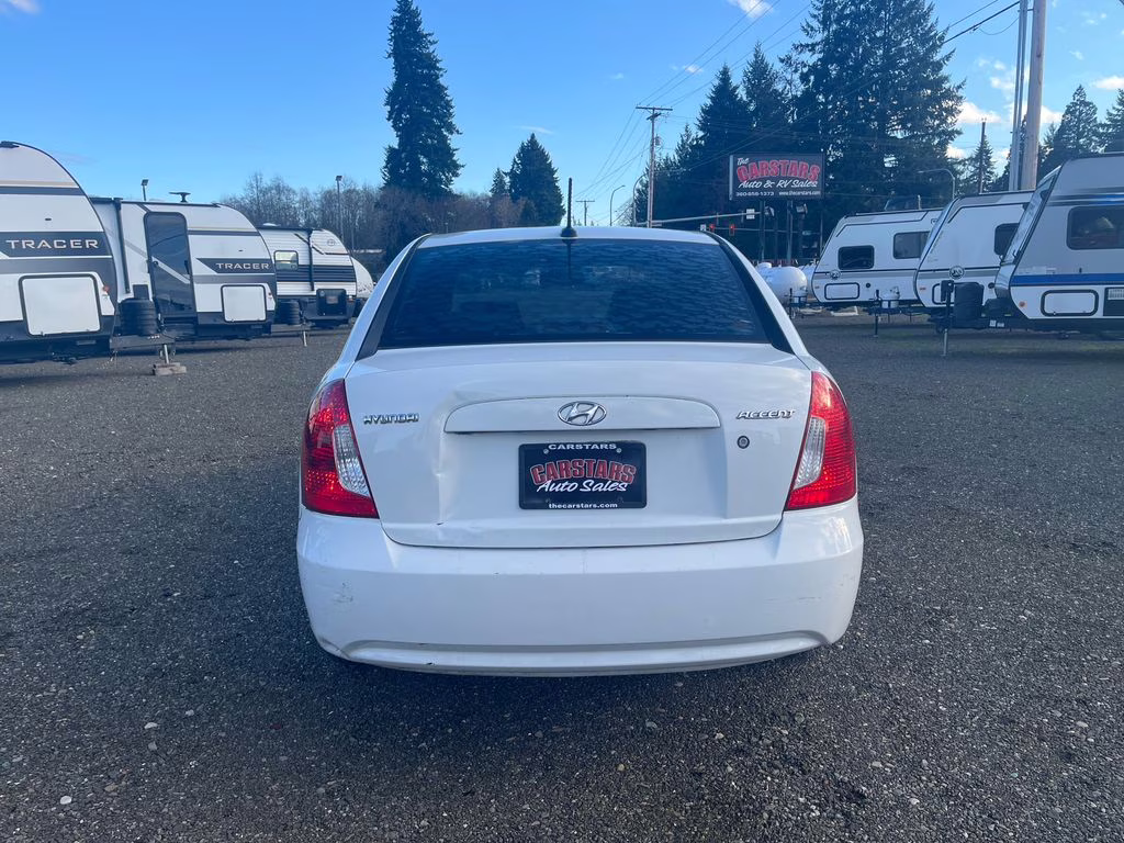 2009 Nordic White Hyundai Accent GLS FWD Sedan