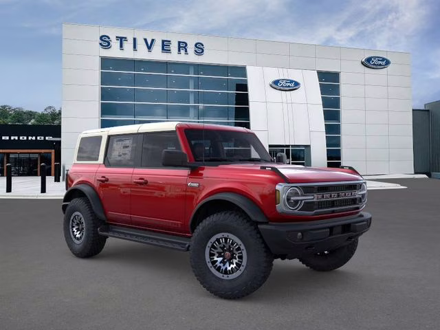2026 Ruby Red Ford Bronco Outer Banks 4X4 SUV