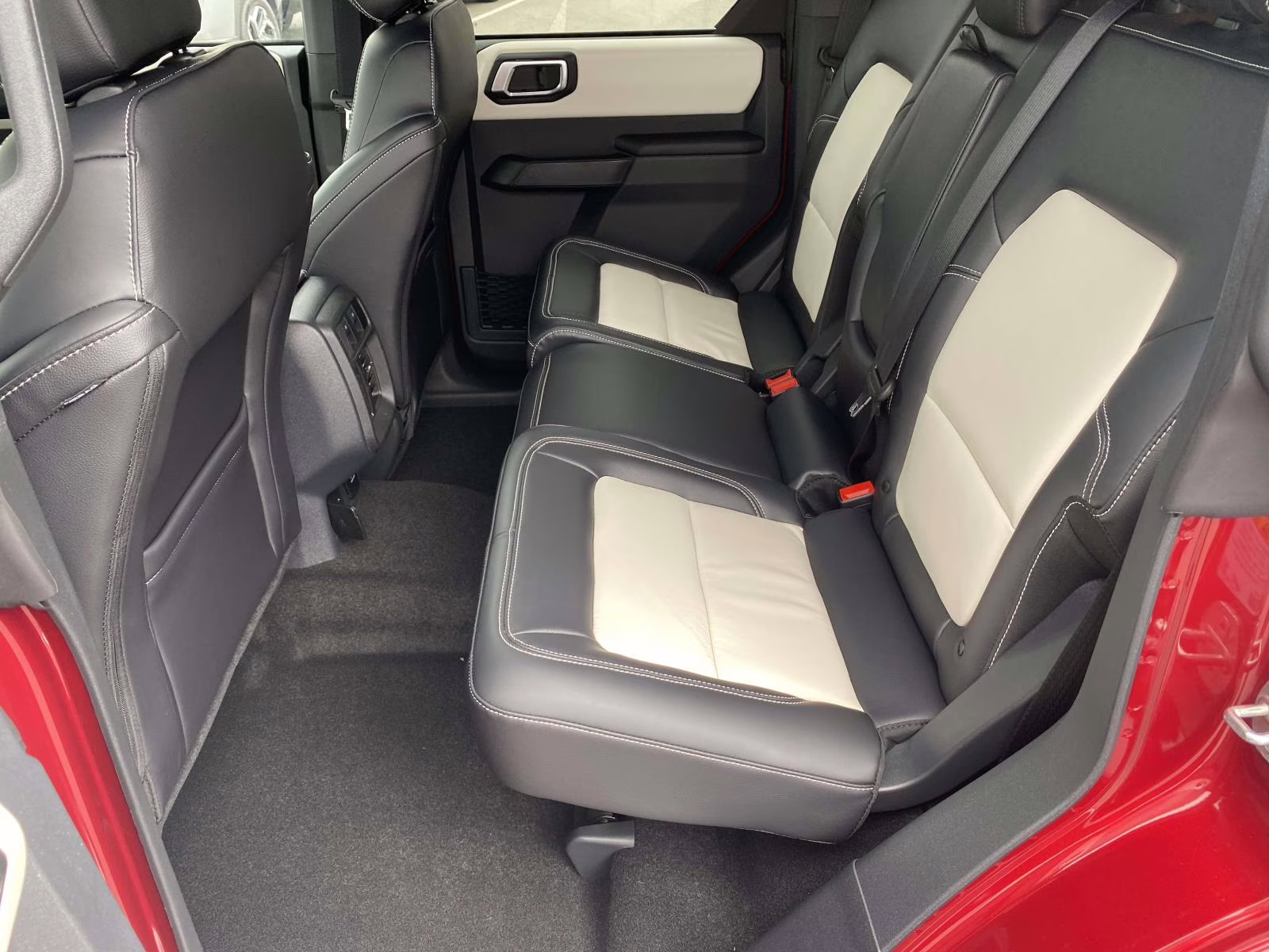 2026 Ruby Red Ford Bronco Outer Banks 4X4 SUV