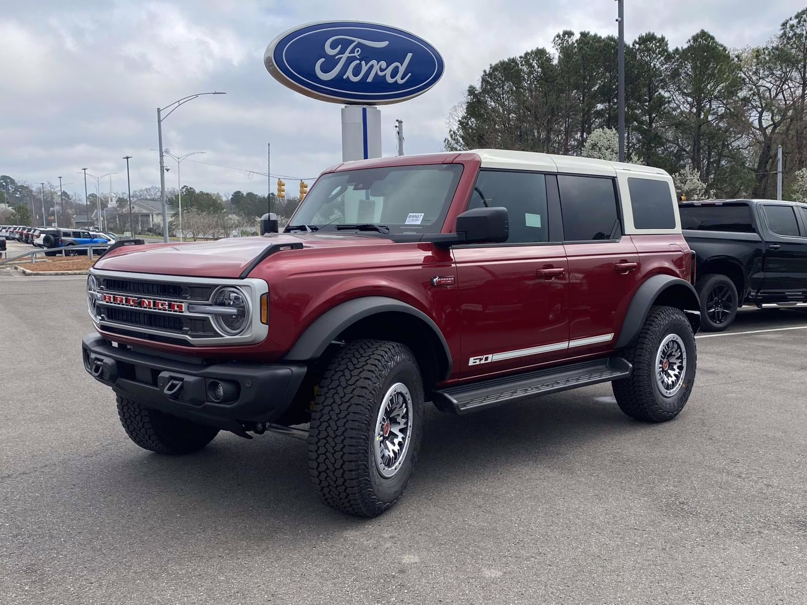 2026 Ruby Red Ford Bronco Outer Banks 4X4 SUV