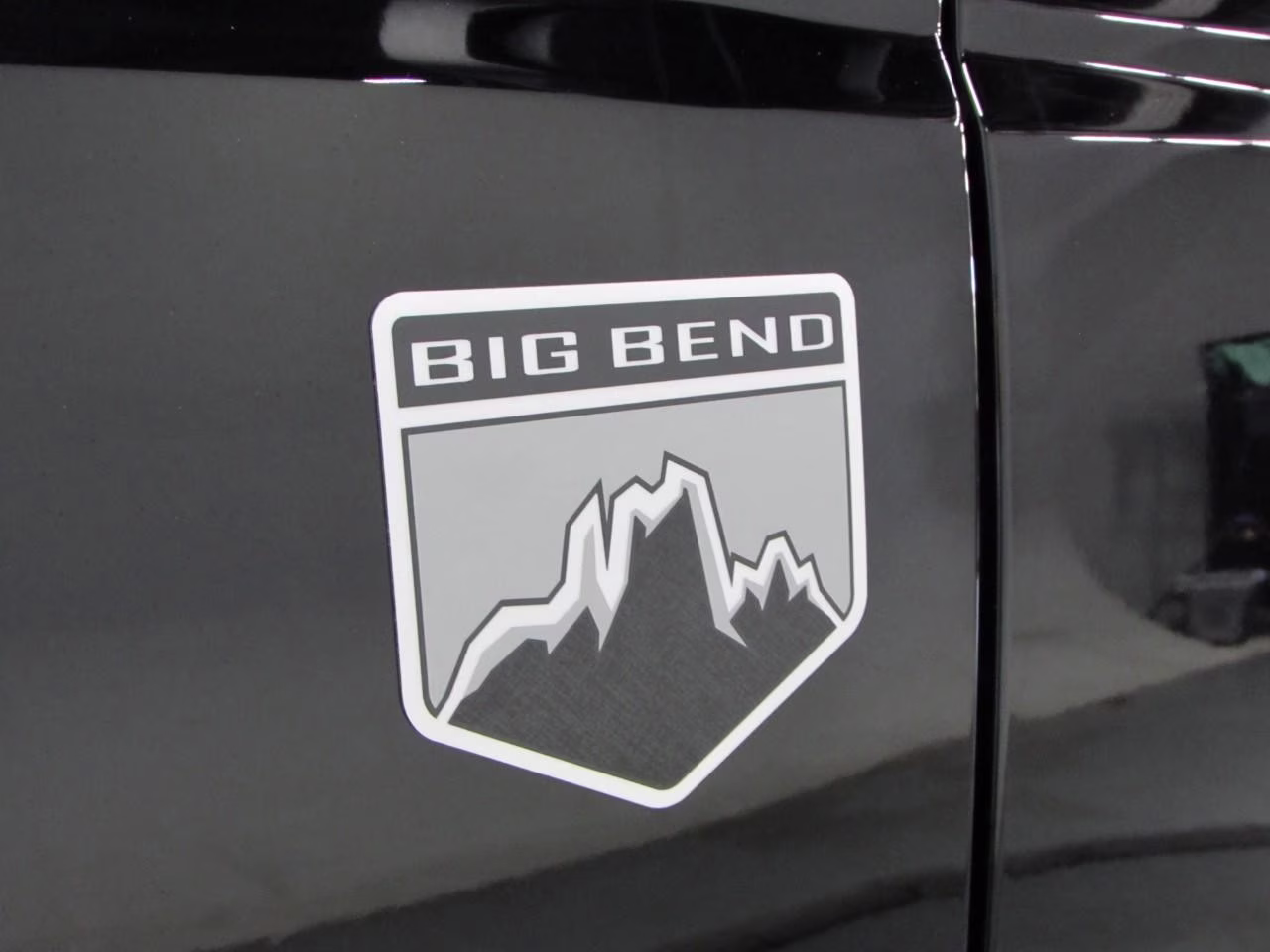 2026 Shadow Black Ford Bronco Big Bend 4X4 SUV