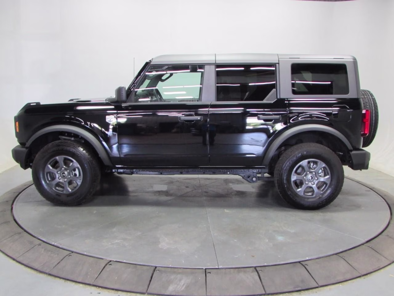 2026 Shadow Black Ford Bronco Big Bend 4X4 SUV